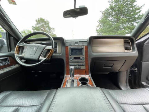 2012 Lincoln Navigator