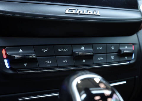 2017 Maserati Ghibli