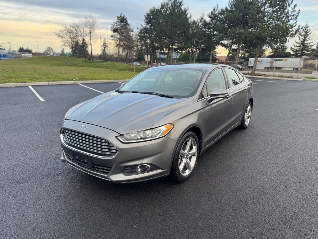 2013 Ford Fusion for sale at The Price King Auto in LAKEWOOD, WA