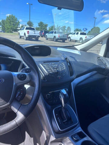 2016 Ford C-MAX Hybrid SE