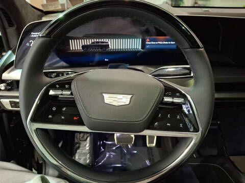 2026 Cadillac VISTIQ Platinum