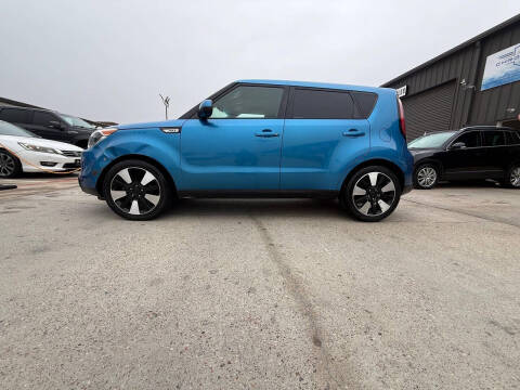 2016 Kia Soul +