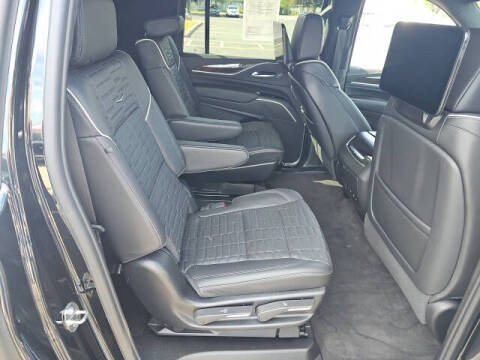 2024 Cadillac Escalade ESV Premium Luxury Platinum