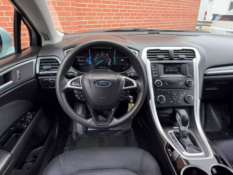 2014 Ford Fusion Hybrid SE