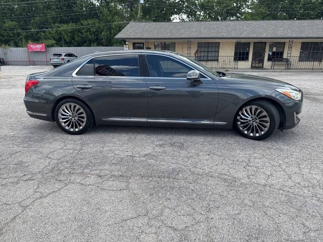 2018 Genesis G90