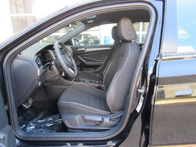 2023 Volkswagen Jetta Sport