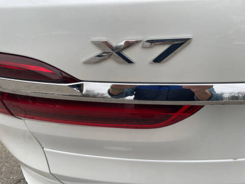 2022 BMW X7 xDrive40i