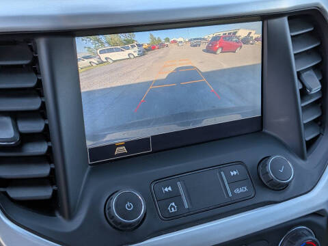 2021 GMC Acadia SLT