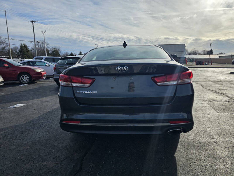 2016 Kia Optima LX