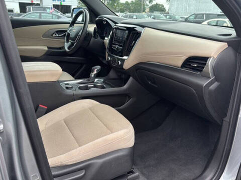 2023 Chevrolet Traverse LS