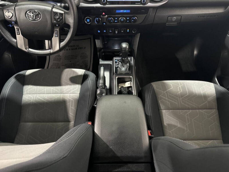 2023 Toyota Tacoma TRD Off-Road