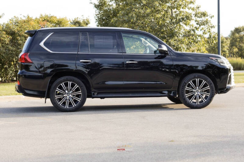 2018 Lexus LX 570 Three-Row