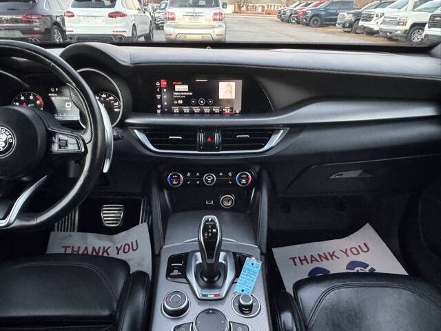 2020 Alfa Romeo Stelvio Ti Sport