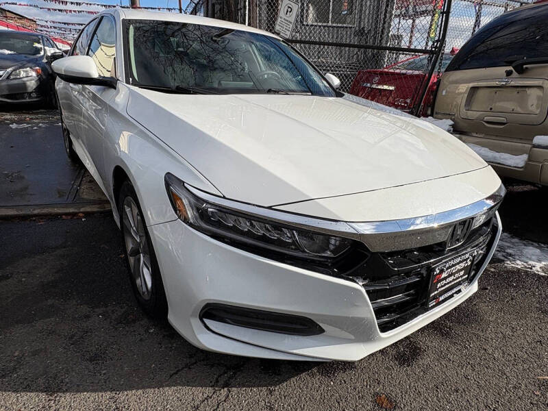 2018 Honda Accord LX photo 22