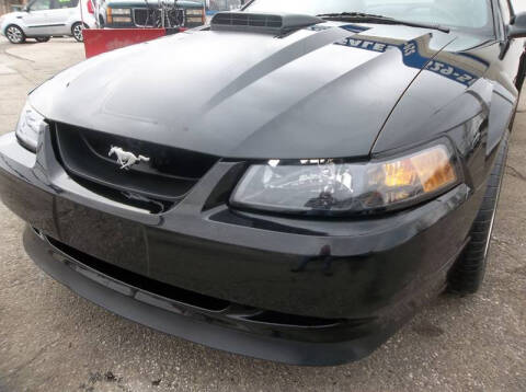 2004 Ford Mustang Mach 1 Premium