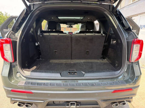 2022 Ford Explorer ST