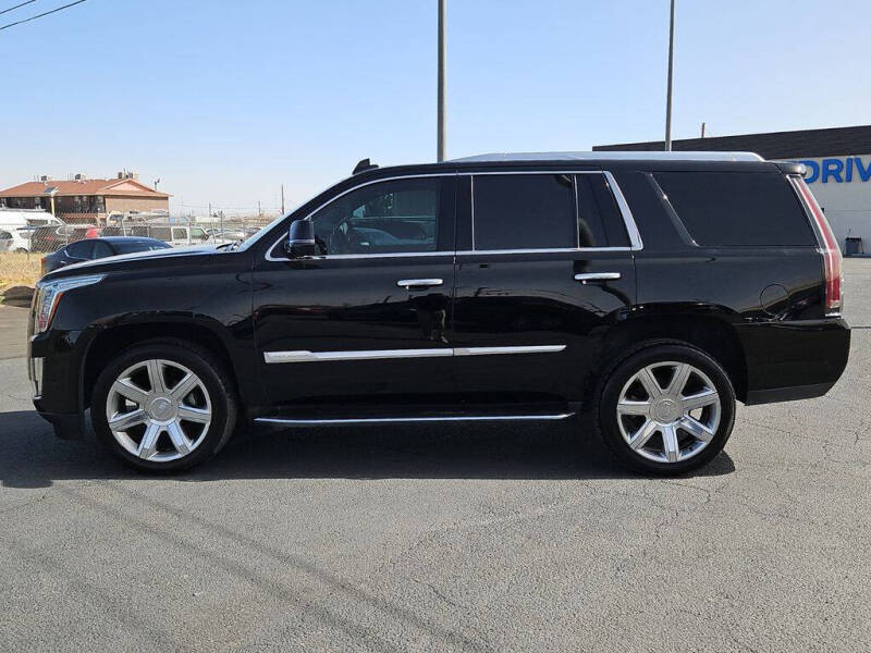 2019 Cadillac Escalade Luxury