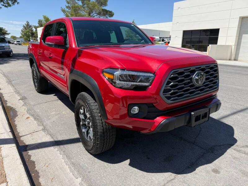 2023 Toyota Tacoma TRD Off Road's photo