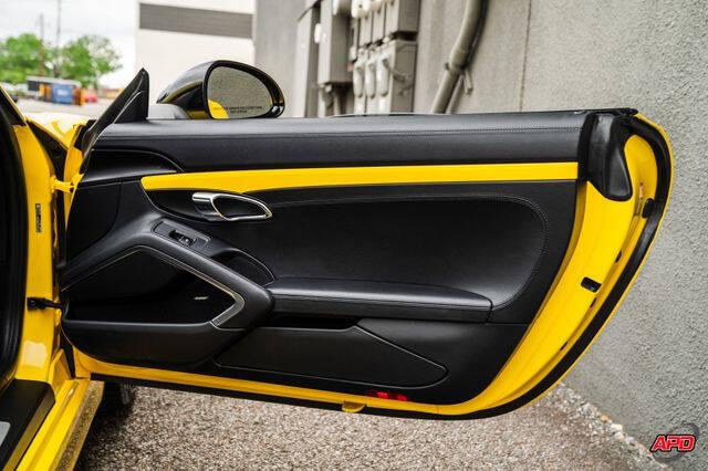 2016 Porsche Cayman