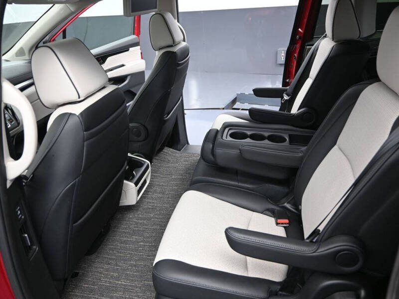 2025 Honda Odyssey Elite