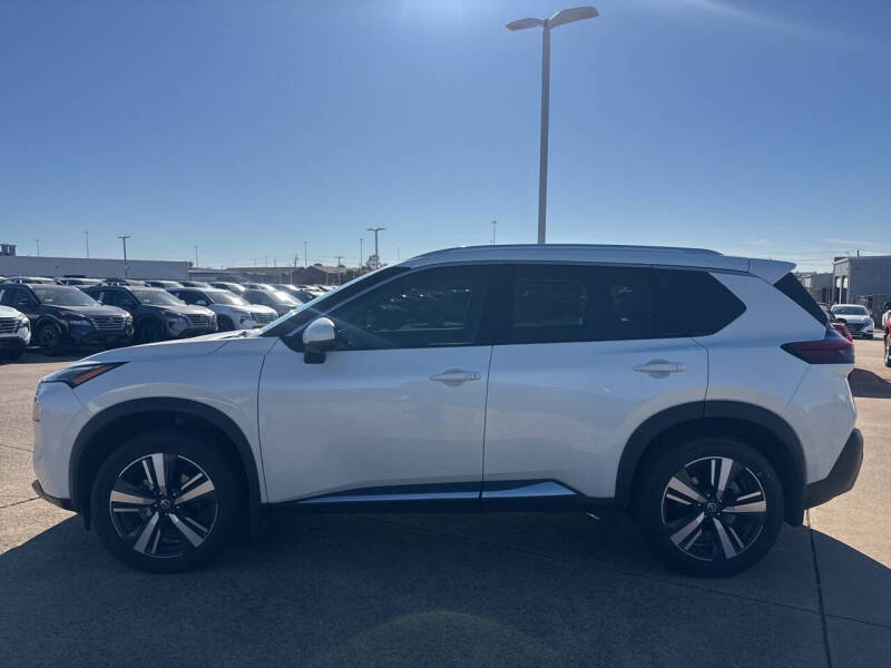 2021 Nissan Rogue SL
