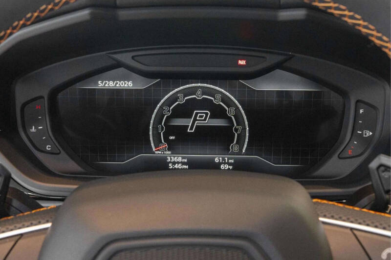 2024 Lamborghini Urus S