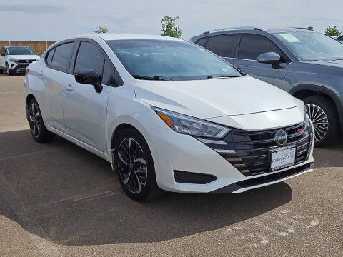 2024 Nissan Versa SR