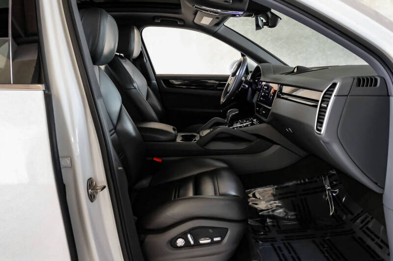 2021 Porsche Cayenne