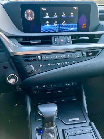 2019 Lexus ES 350 Luxury