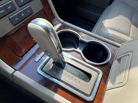 2013 Lincoln Navigator L