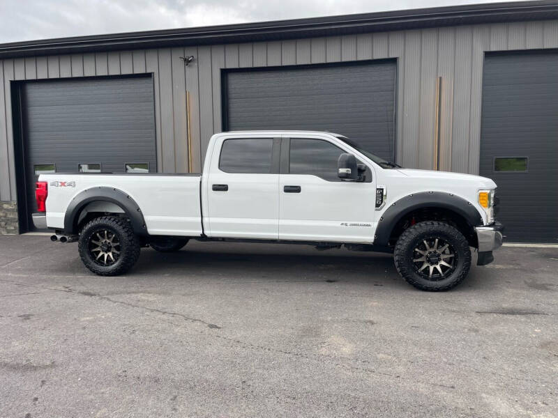 2017 Ford F-250 Super Duty for sale at WILSON AUTOMOTIVE in Harrison AR
