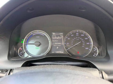 2017 Lexus ES 300h