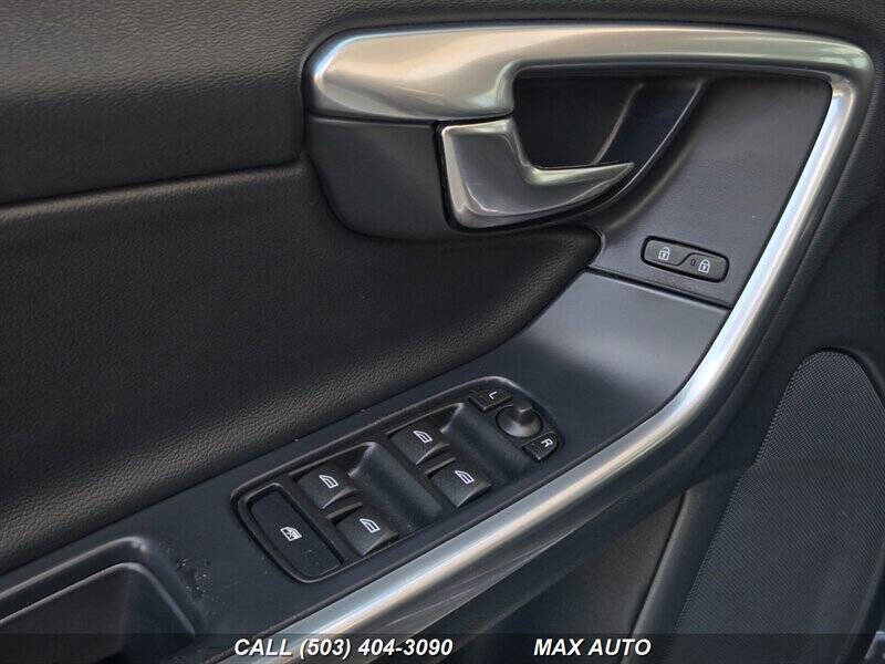 2015 Volvo V60 T5 Drive-E Premier