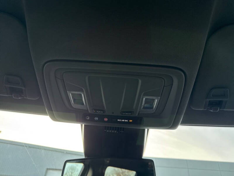 2024 GMC Sierra 1500 Elevation Standard