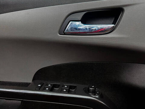 2013 Chevrolet Sonic LT Auto