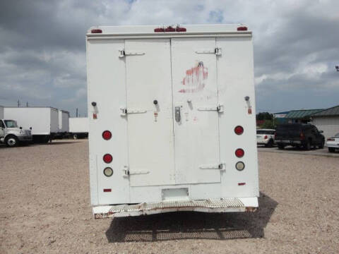 2005 Workhorse P42