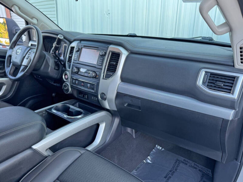 2019 Nissan Titan XD