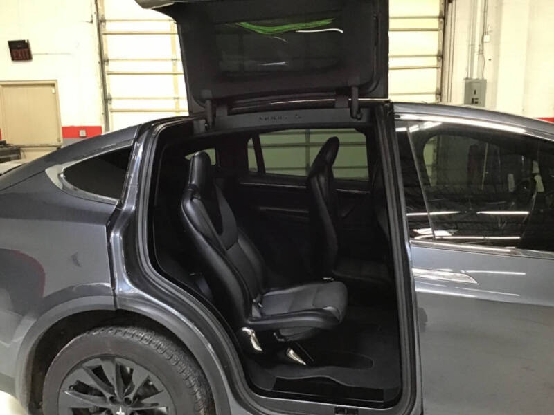 2016 Tesla Model X 75D