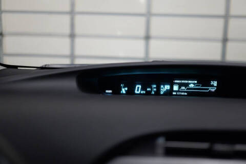 2013 Toyota Prius Plug-in Hybrid Advanced