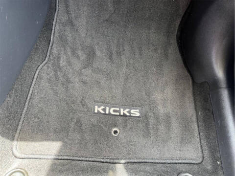 2018 Nissan Kicks SV
