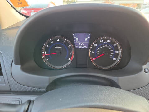 2014 Hyundai Accent SE