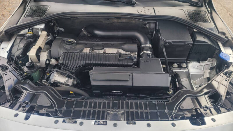 2016 Volvo V60 Cross Country T5