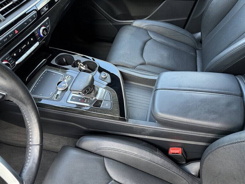 2017 Audi Q7 31