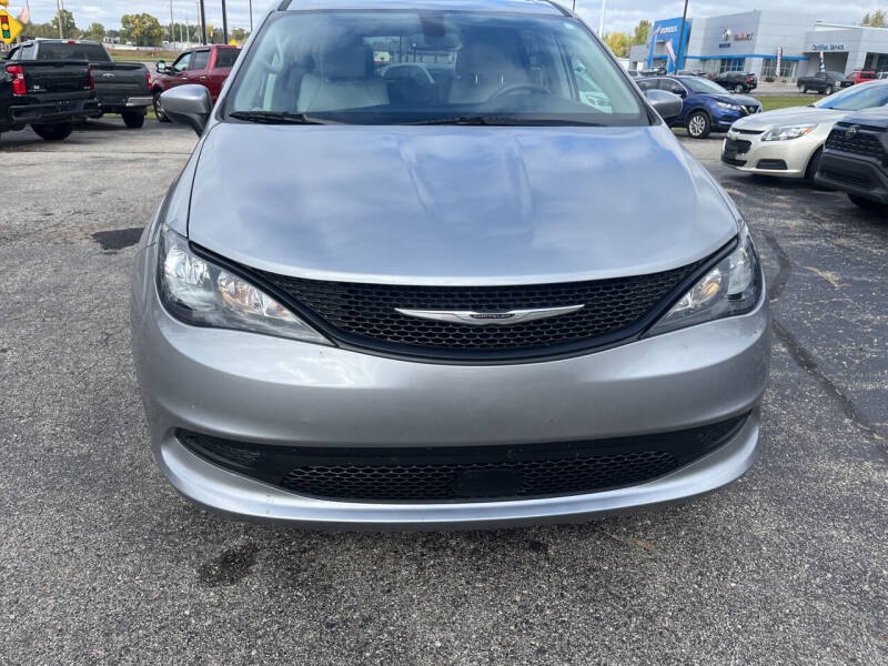 2021 Chrysler Voyager for sale at Premier Auto Sales Inc. in Big Rapids MI