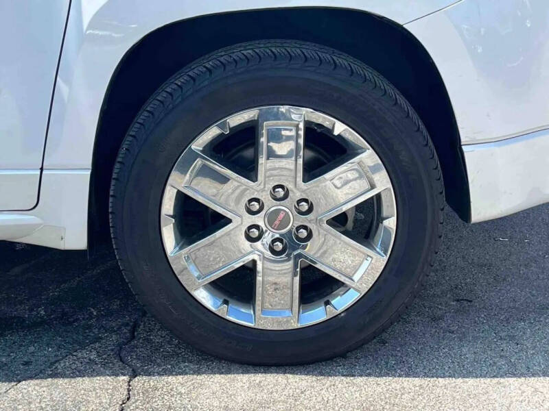 2016 GMC Acadia Denali