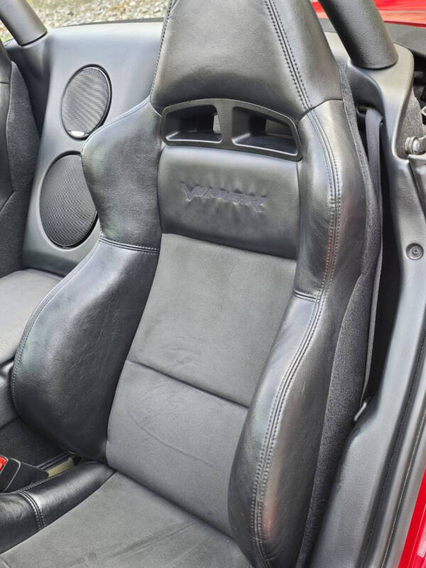 2003 Dodge Viper SRT-10