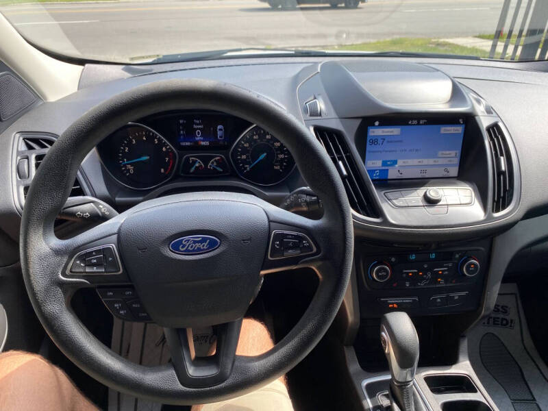 2019 Ford Escape SE