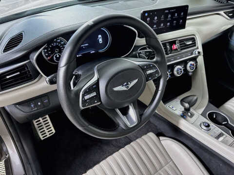 2023 Genesis G70