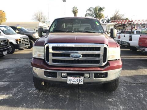 2006 Ford F-250 Super Duty for sale at EXPRESS CREDIT MOTORS in San Jose CA