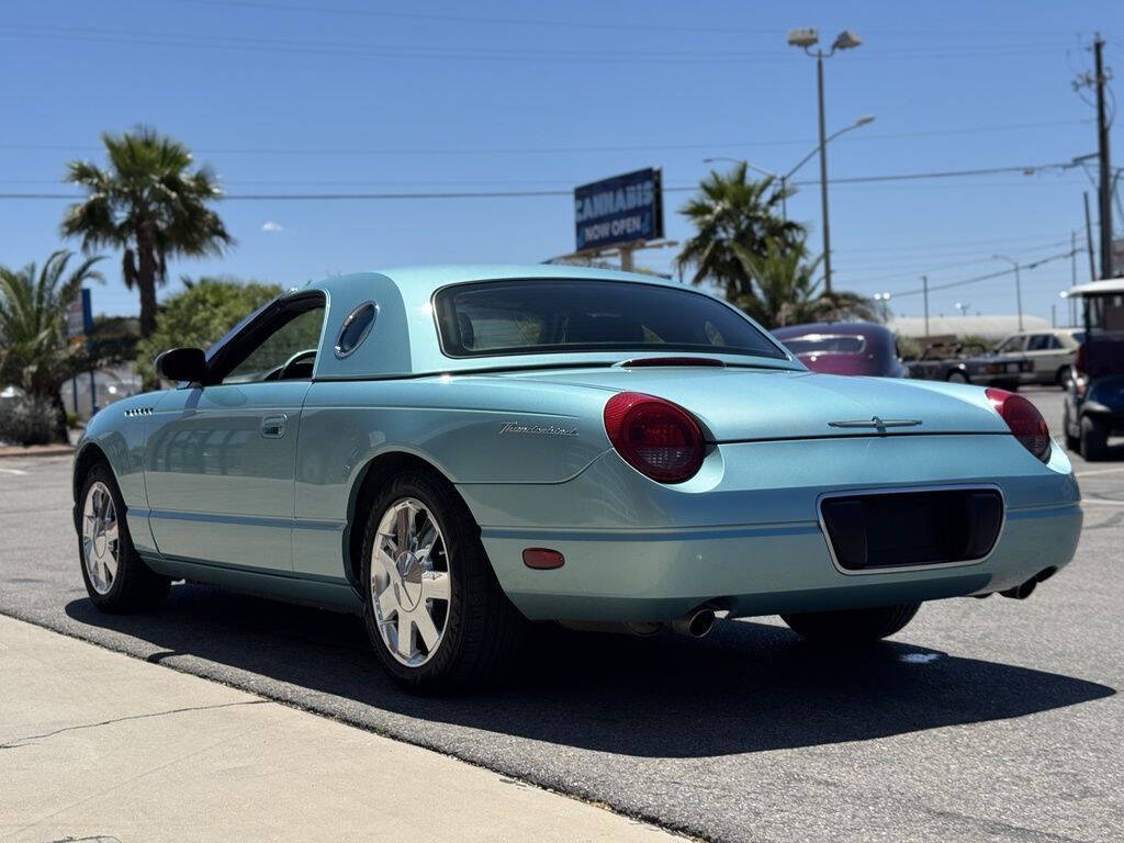 2002 Ford Thunderbird 6